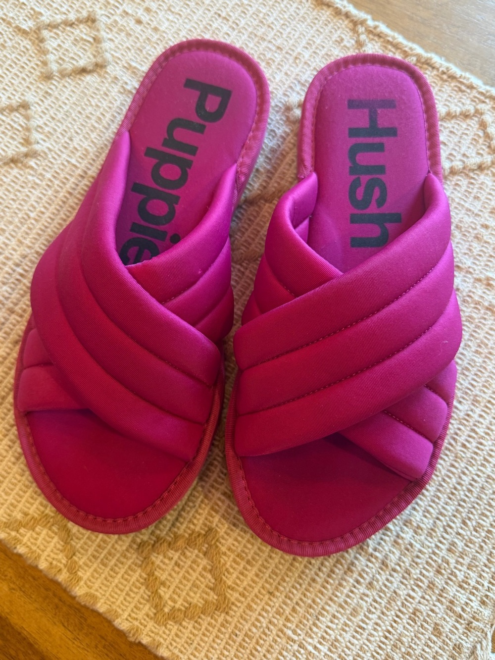 Hush Puppies Women's Sunshine Slides Pink Sandals size 9